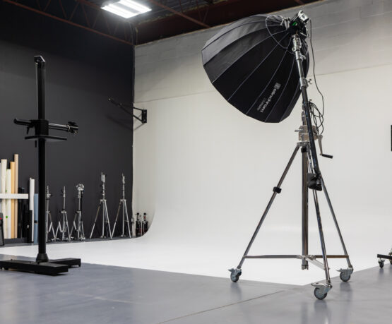 20-foot cyclorama wall and overhead 8x8 lightboxes at Foodivine Studio Toronto